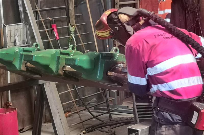 Esco lip assembly mining conversion program by an Haladjian mining expert